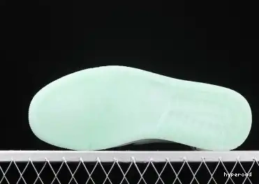 Hyperoad BLACK MID 1 JORDAN AIR (GS) TEAL WHITE TINT 0629